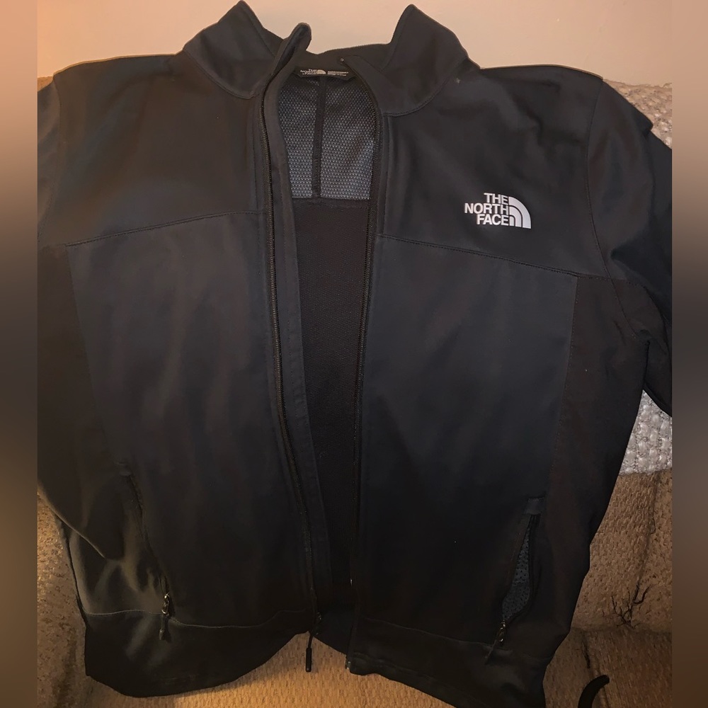 Men’s Northface jacket